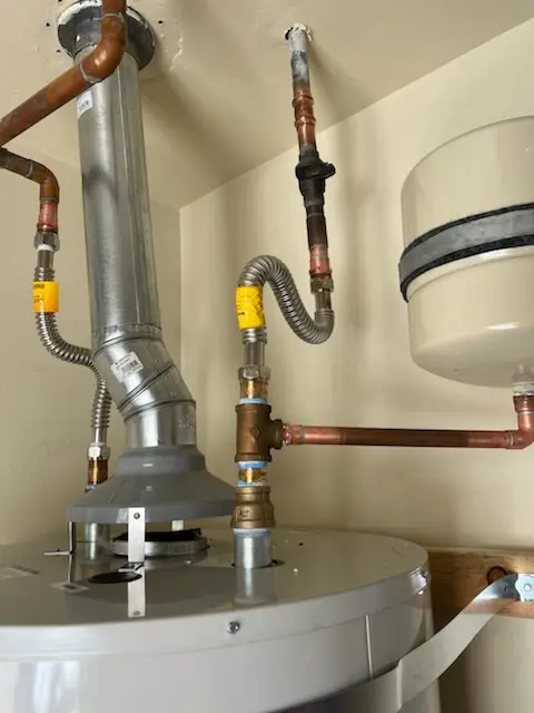 Water heater installation and plumbing repair in Meeting House Overlook